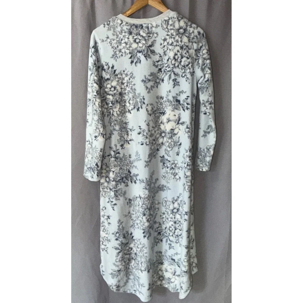 Miss Elaine Classic Blue Fleece Nightgown M  Super Soft Floral Polyester Pullove